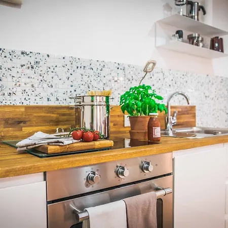 Modernes Apartment Blues In Ruhiger Altstadtlage Perfekt Fuer Paare Geniesser Und Auszeiten In Der Weinregion Ihr Gemuetliches Zuhause In Besigheim ベジクハイム