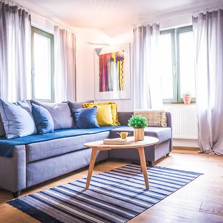 Besighomes - Blues Apartment *